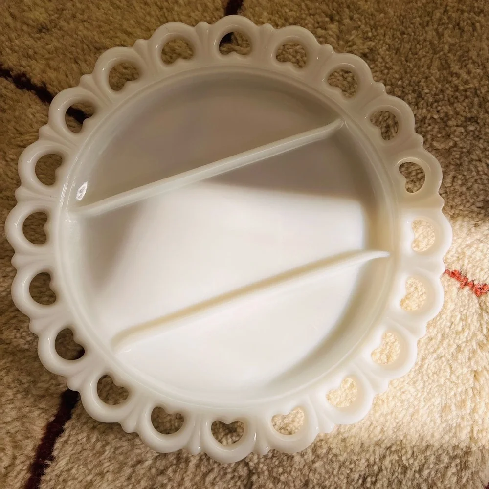 VINTAGE 50’S ANCHOR HOCKING COQUETTE LACE HEART DIVIDED‎ SERVING PLATTER